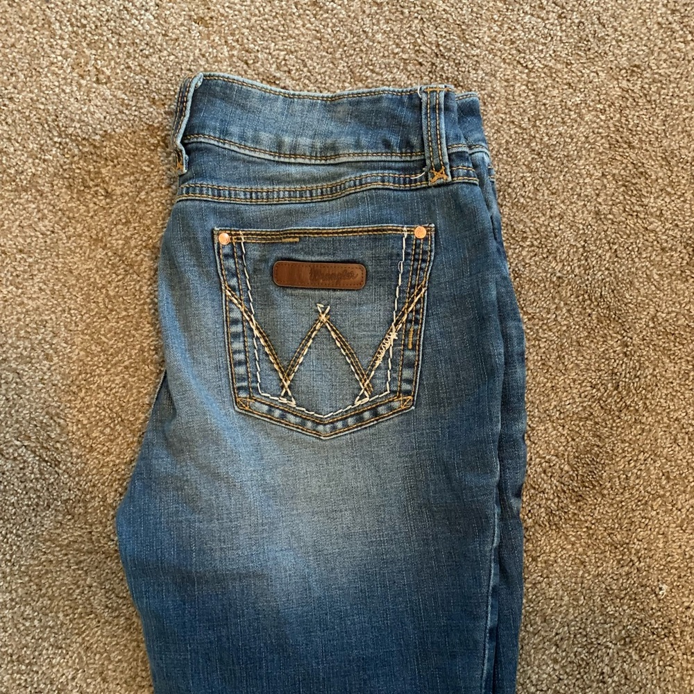 Womens wrangler jeans
